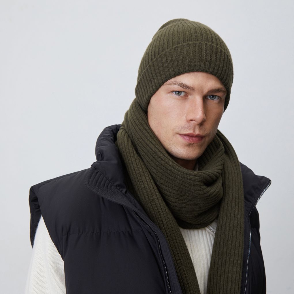 

Шапка из шерсти мериноса 12 STOREEZ, Темный хаки
