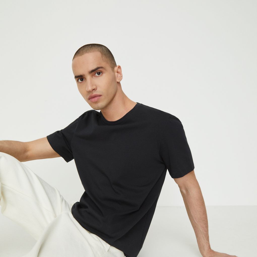 

Футболка Slim 12 STOREEZ, Черный