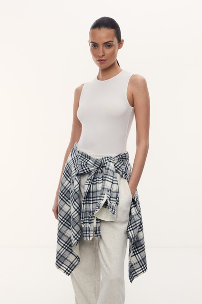 Майка Kim из модала и шелка