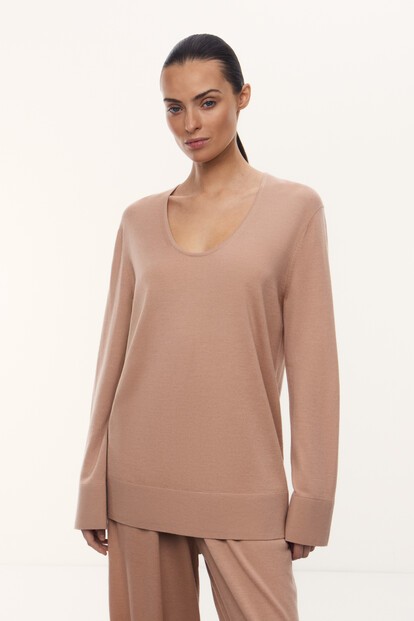 Джемпер Camelia из шерсти и шелка