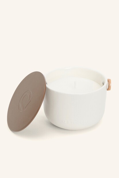 Свеча с ароматом ириса и горечавки