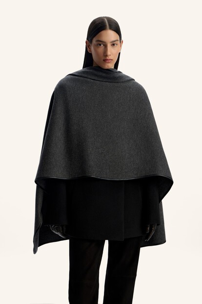 Палантин с кожаным кантом