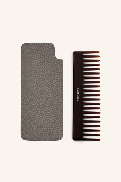 Гребешок в чехле