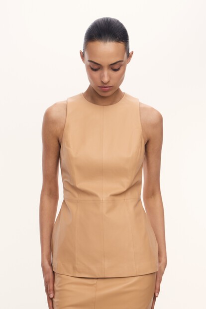 Топ Tyla из кожи