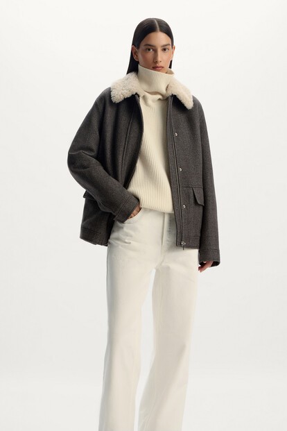 Бомбер из шерсти утепленный