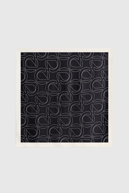 Платок из шелка