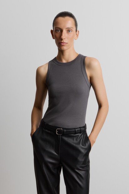 Майка в рубчик