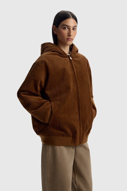 Бомбер из вельвета утепленный