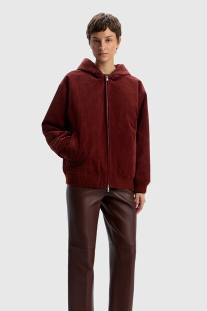 Бомбер из вельвета утепленный