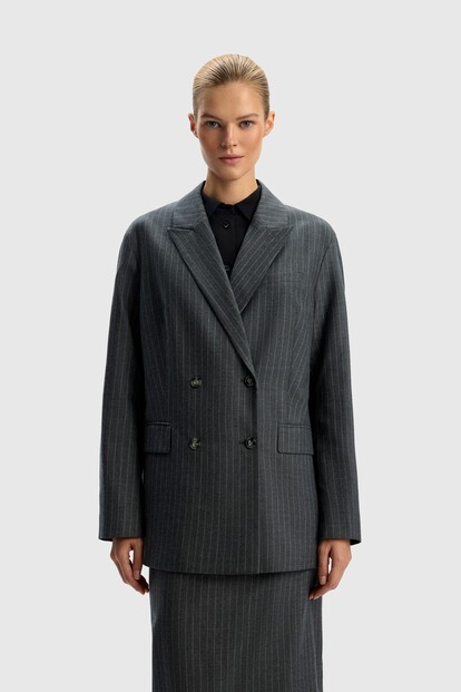 Жакет из шерсти