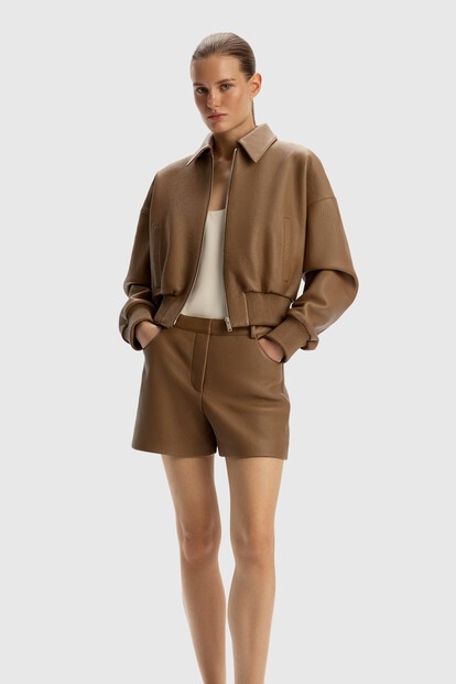 Бомбер Grain из фактурной кожи