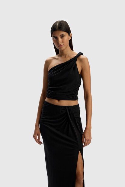 Топ на одно плечо