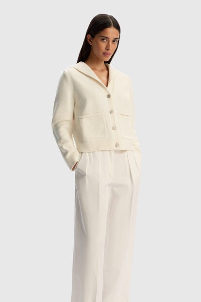 Кардиган с широким воротником