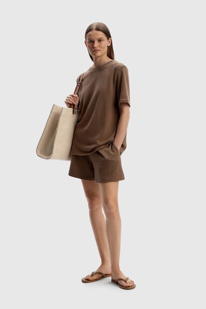 Шорты из фактурного трикотажа