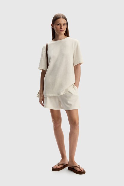 Шорты из фактурного трикотажа