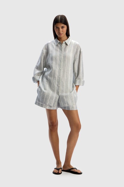 Шорты из тонкого льна