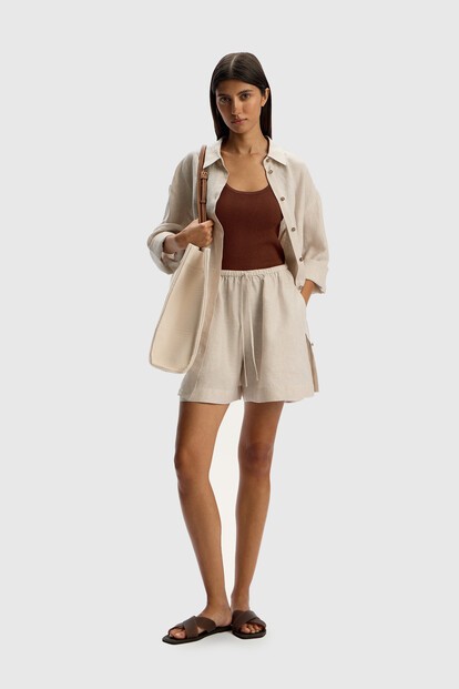 Шорты из тонкого льна