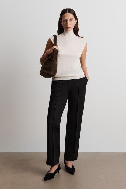 Брюки из трикотажа