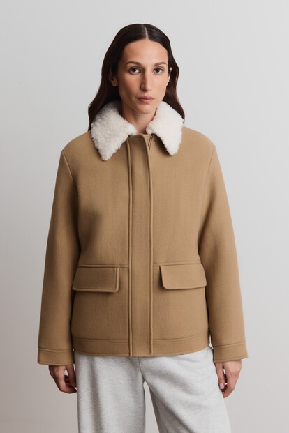 Бомбер из шерсти и кашемира утепленный