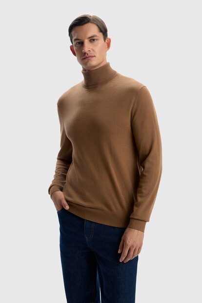 Водолазка из шерсти мериноса