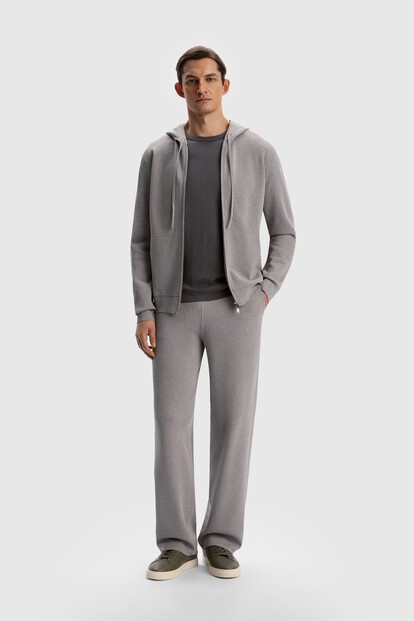 Брюки из трикотажа