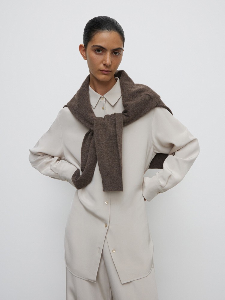 632228209a23b-63050611c7455-12-st-150829