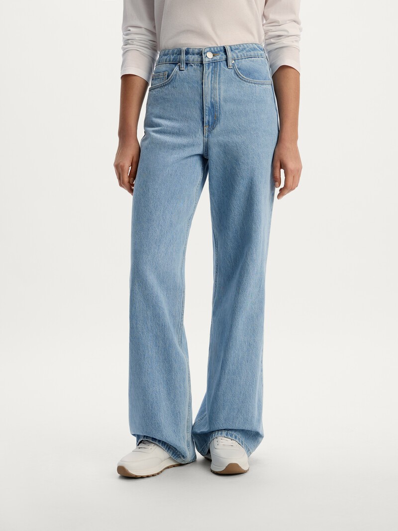 Jeans wide leg pull and bear clearance
