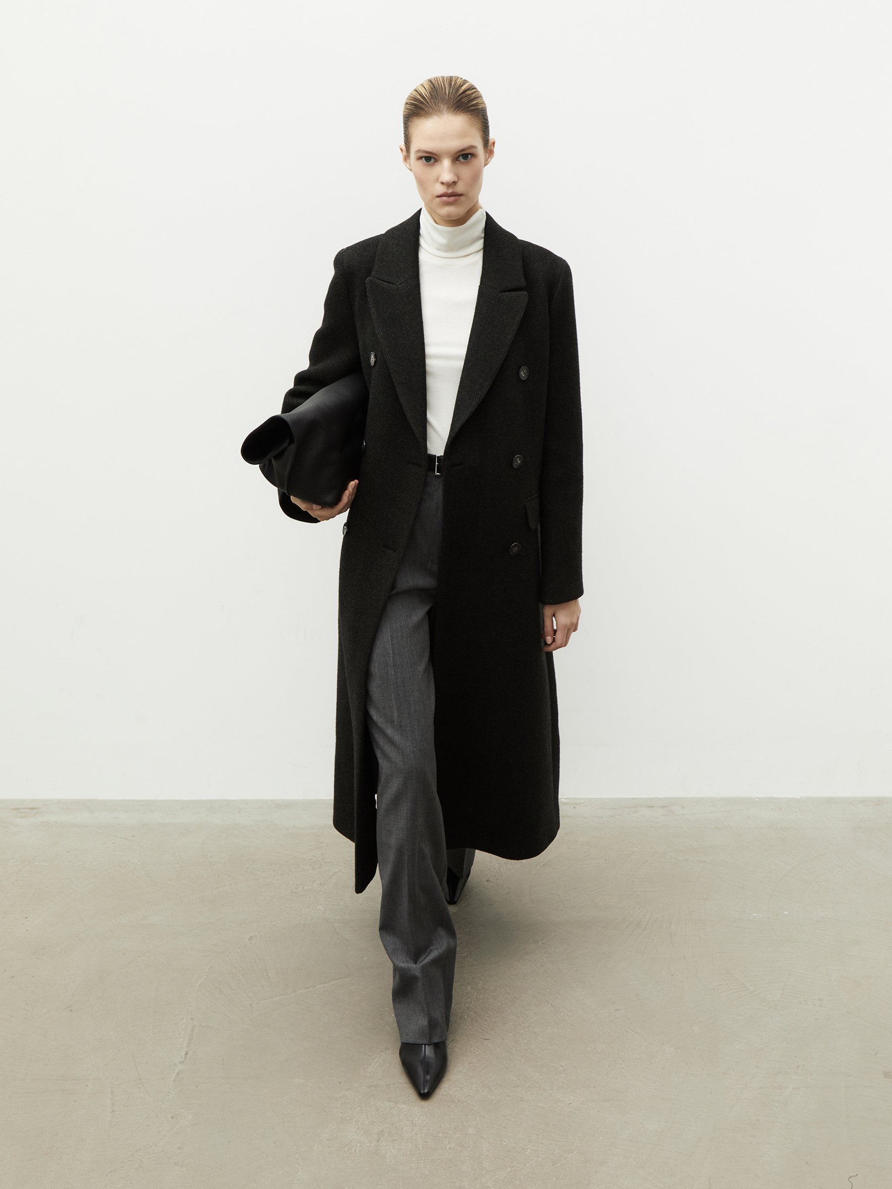 Пальто из шерсти 12 STOREEZ 12⠀storeez пальто двубортное на поясе с шелком