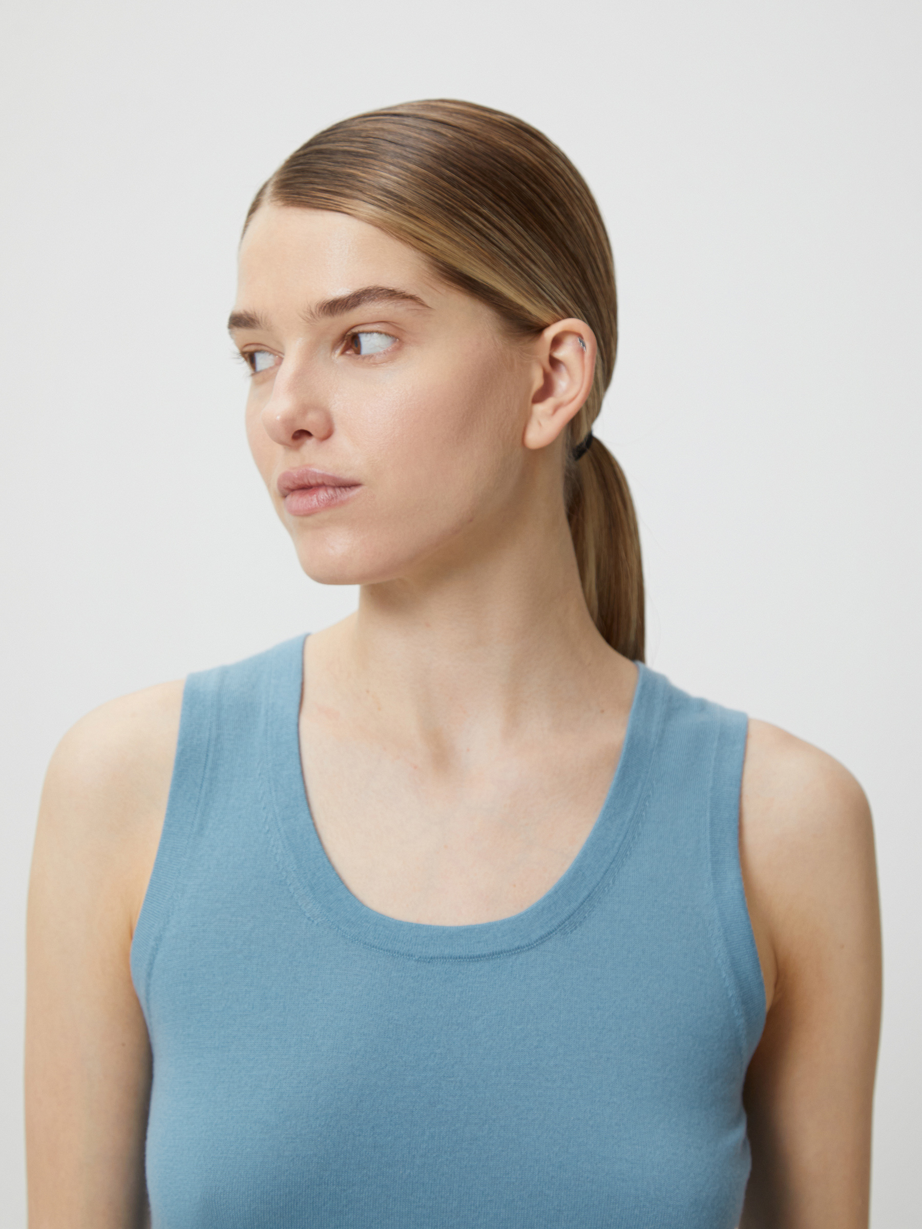 Топ в цветах белый. 12 storeez топ в рубчик. 12 storeez топ в рубчик. Минималистичный топ. Pinstriped.