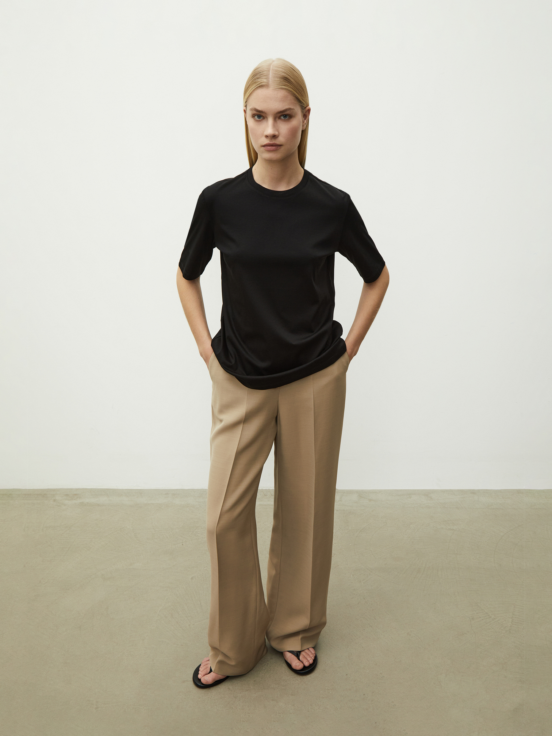 

Футболка Slim 12 STOREEZ, Черный