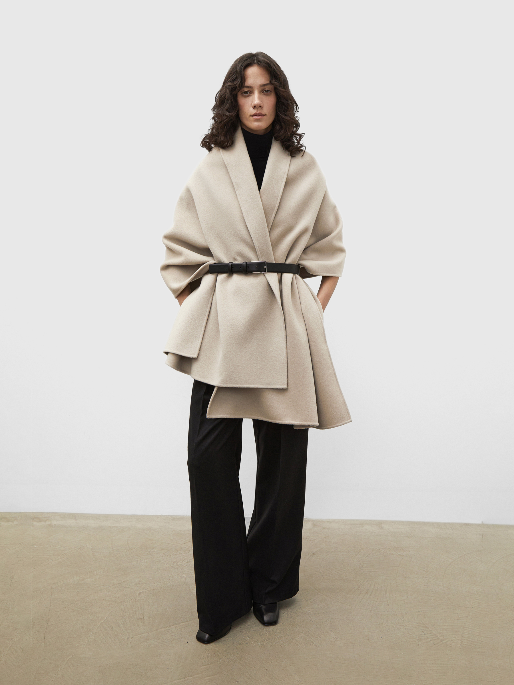 Палантин из шерсти и кашемира 12 STOREEZ 25000₽