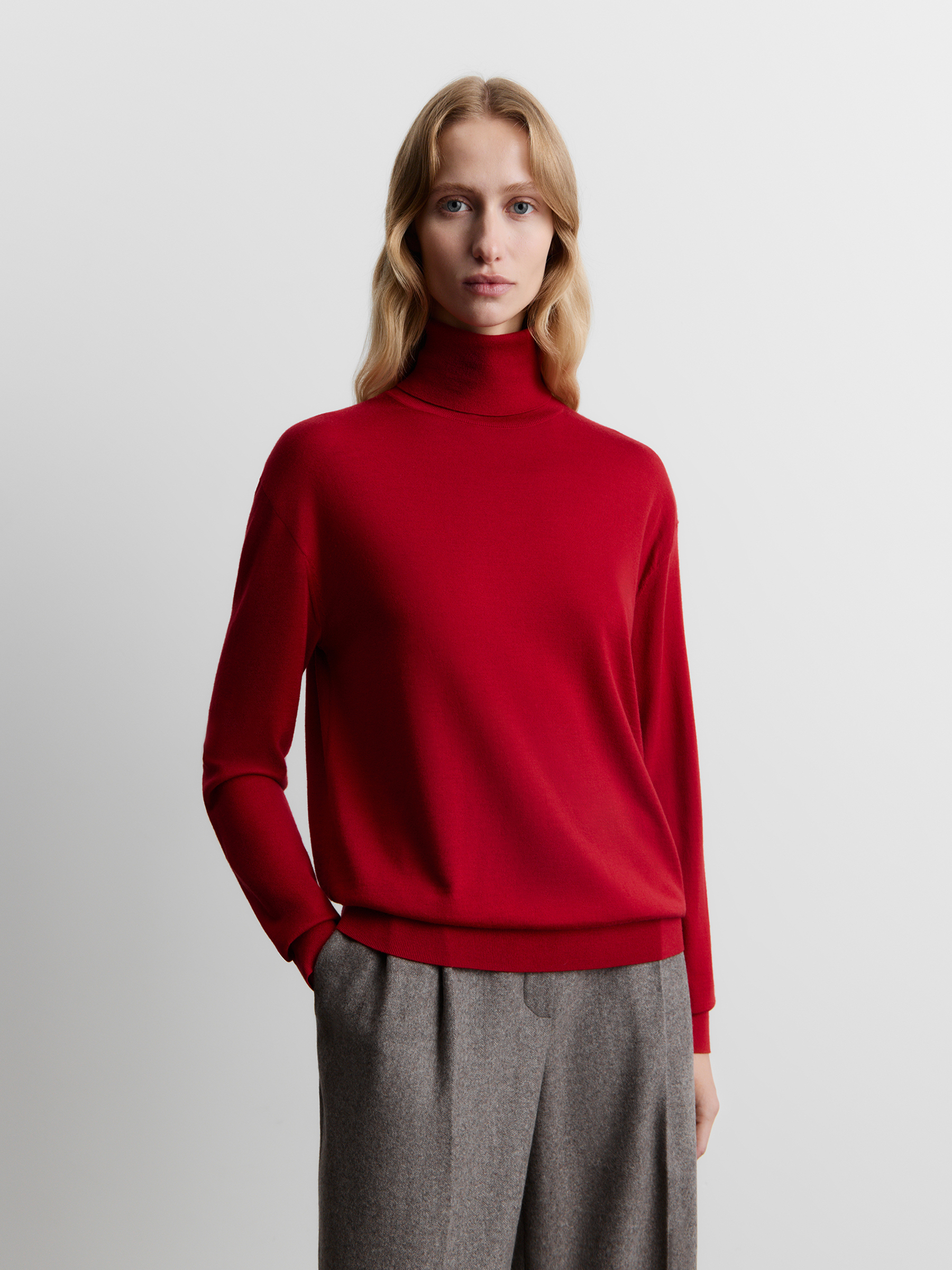 Водолазка из шерсти мериноса 12 STOREEZ 13000₽