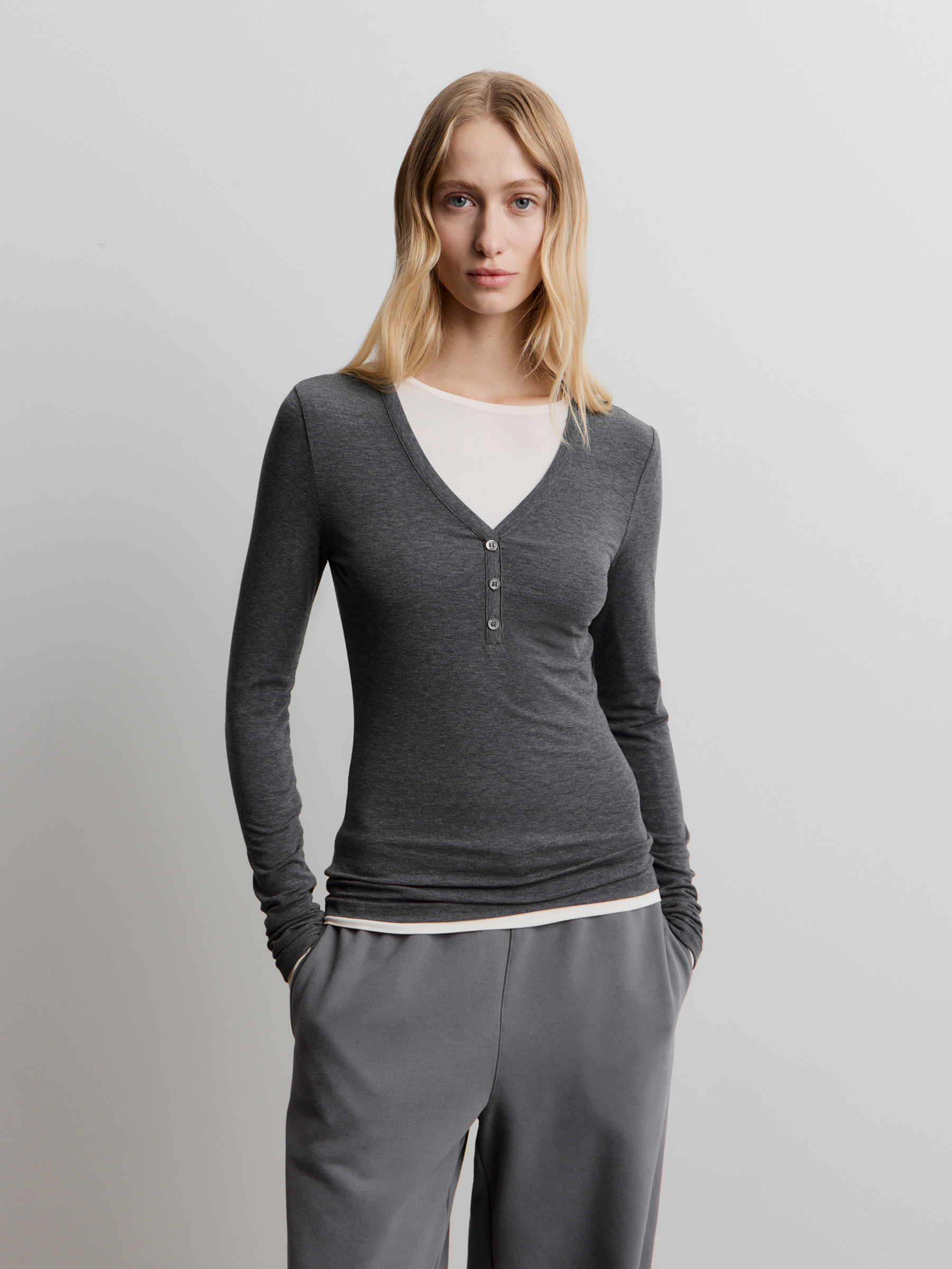 Лонгслив-хенли 12 STOREEZ 7800₽