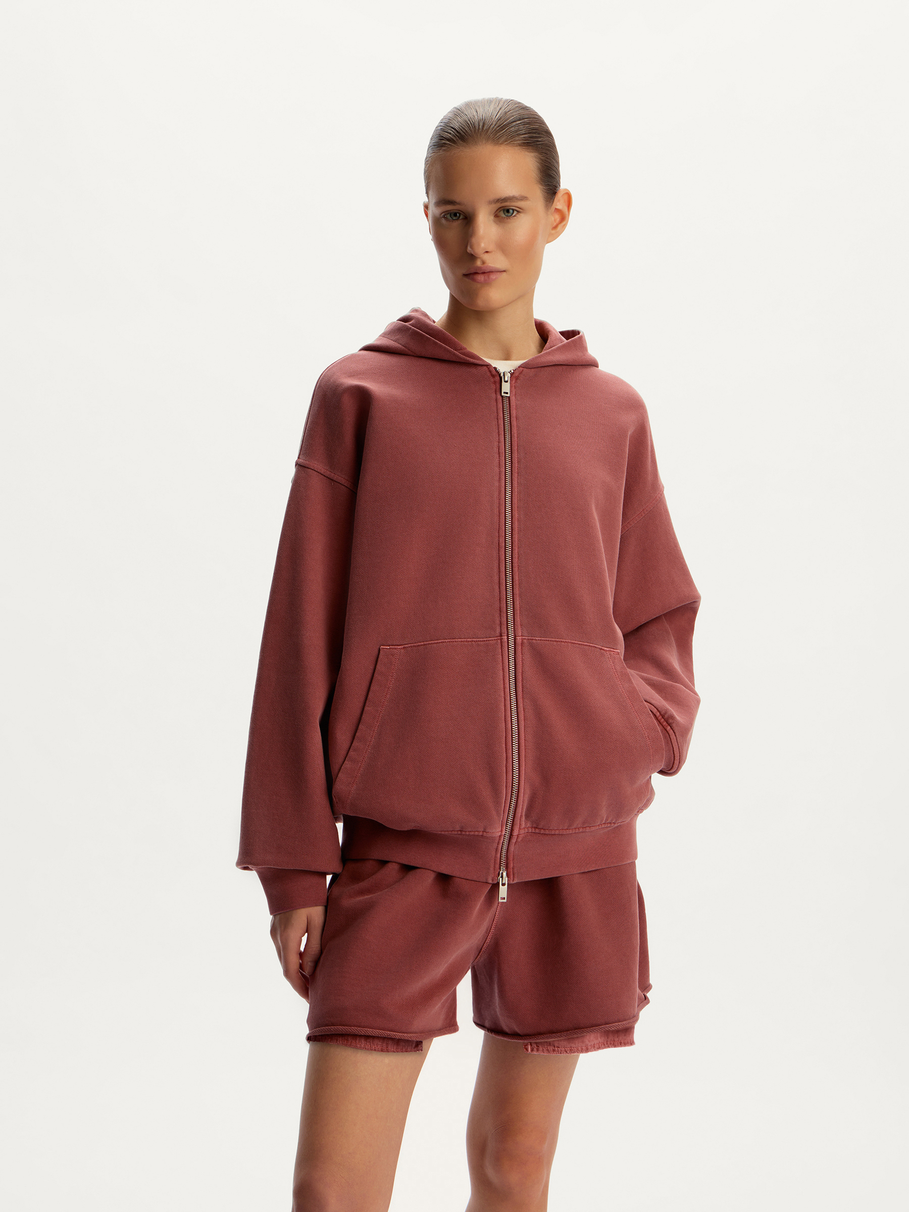 Толстовка Garment Dye 12 STOREEZ 19000₽