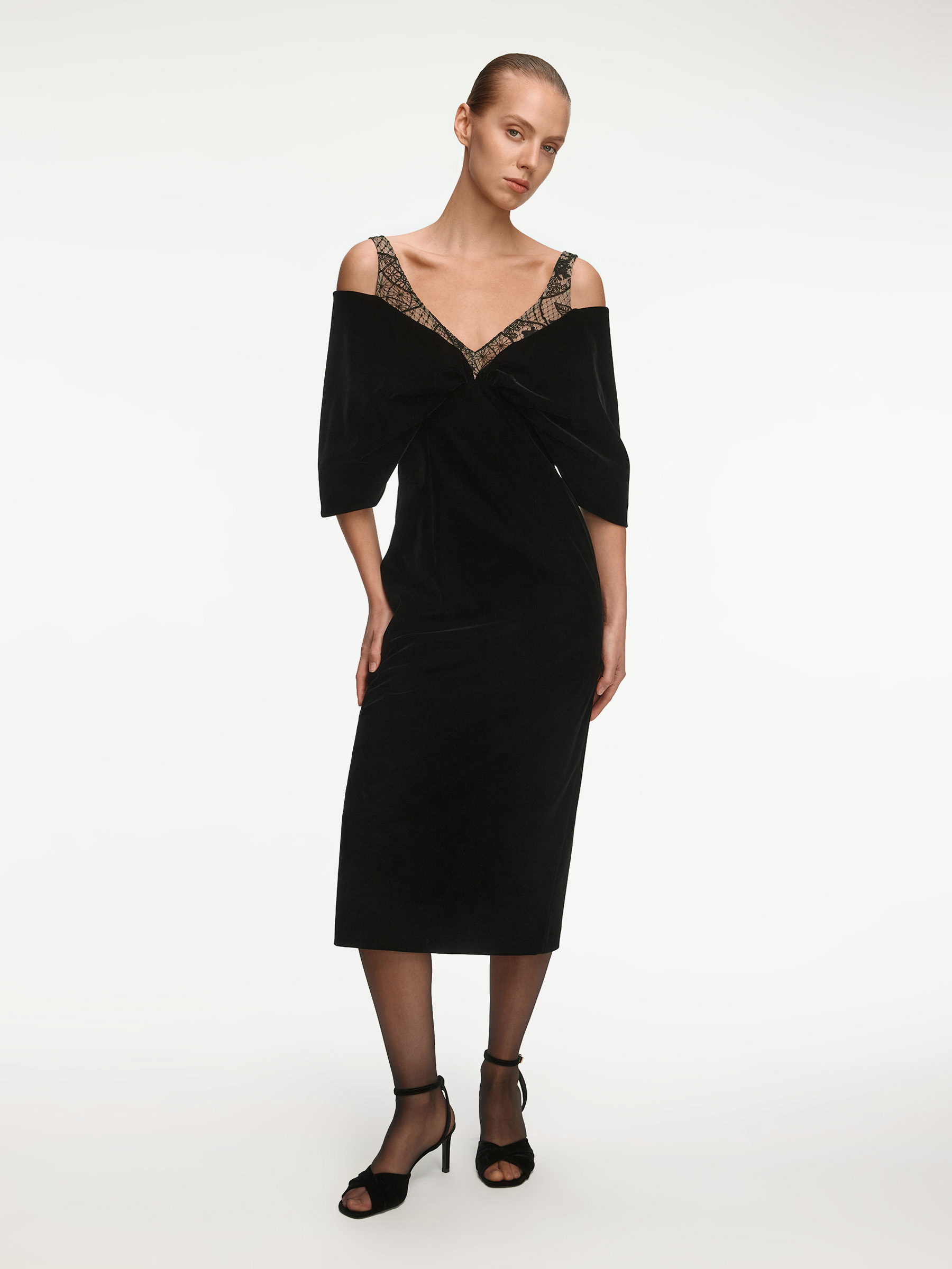 Платье Bow из бархата 12 STOREEZ 31000₽