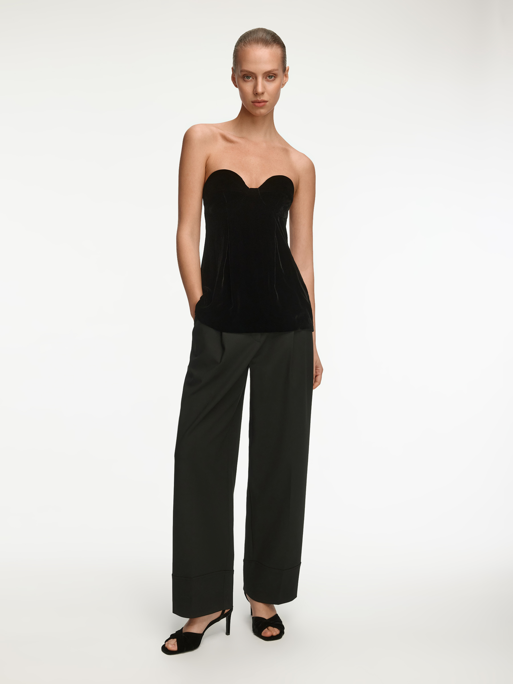 Брюки укороченные 12 STOREEZ 25000₽