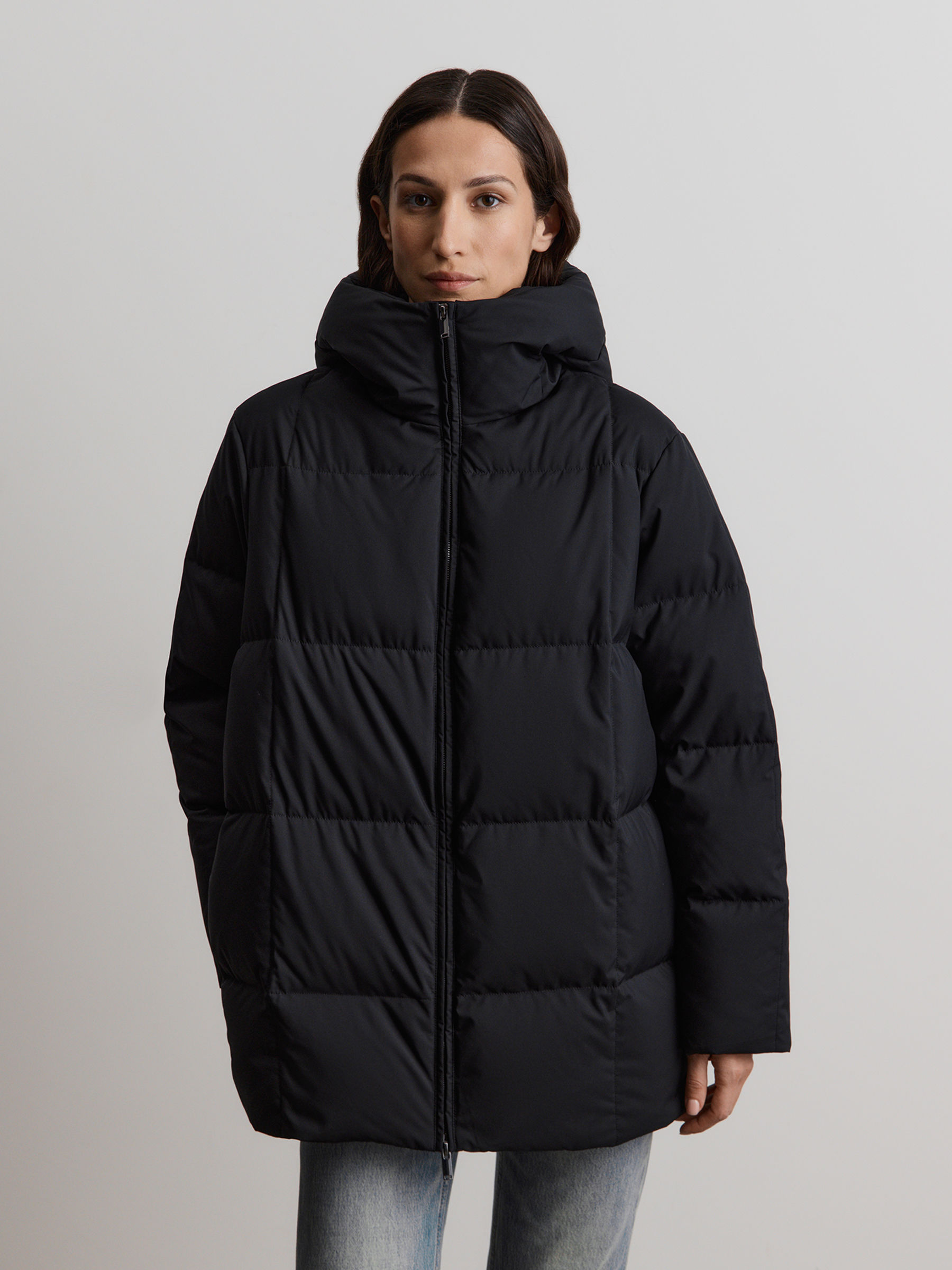 Пуховик удлиненный с капюшоном 12 STOREEZ 47000₽