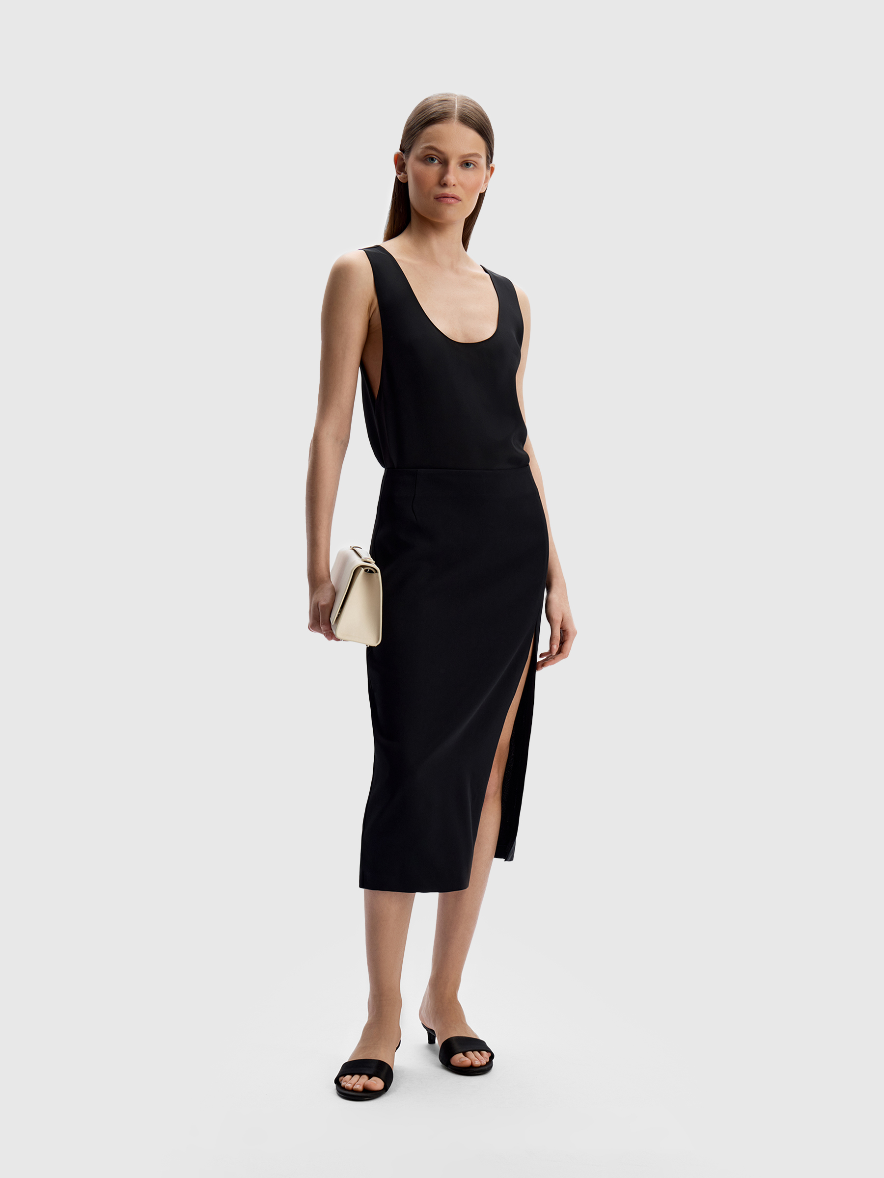 Юбка с разрезом 12 STOREEZ 16000₽