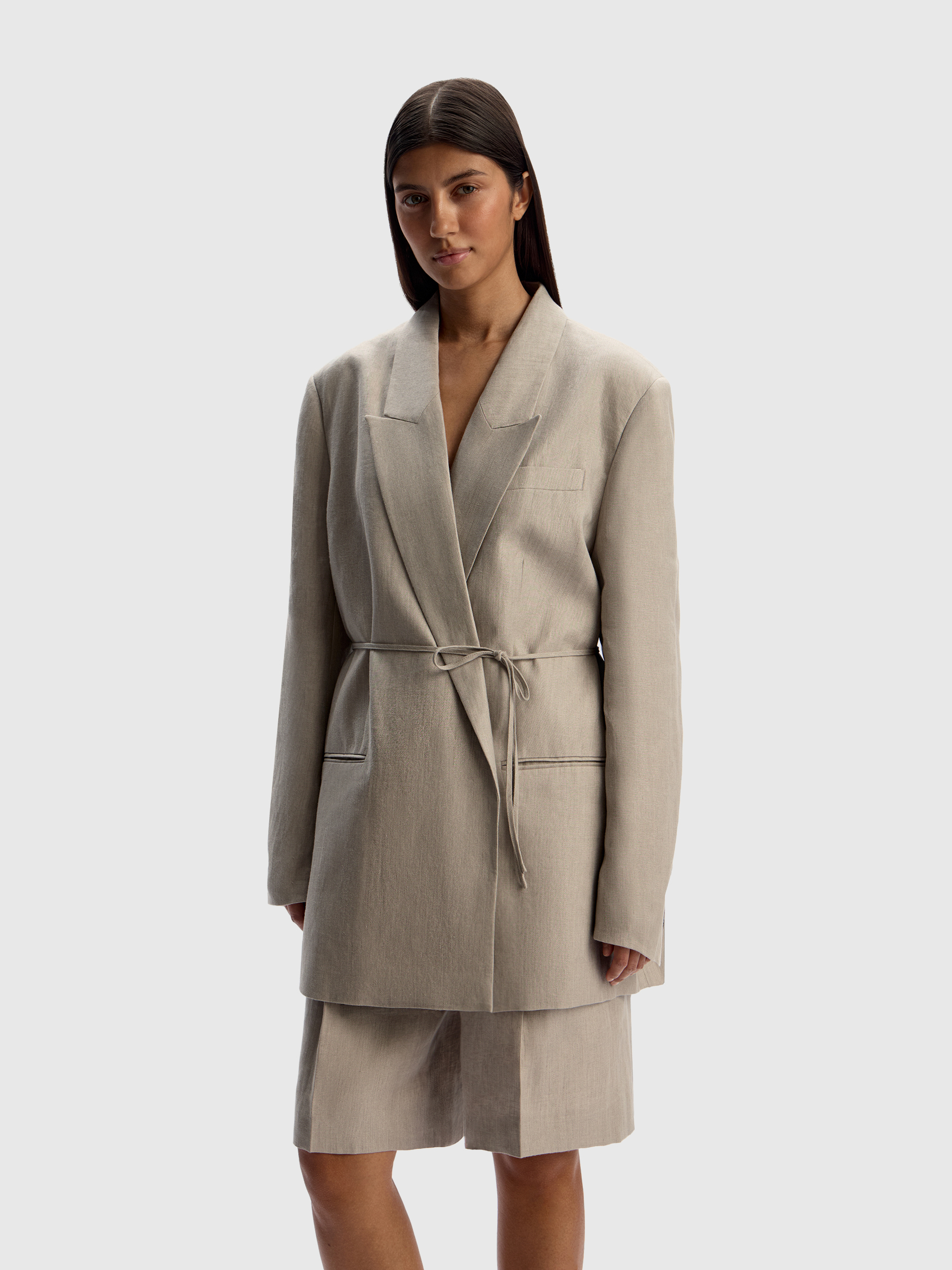 Жакет льняной с поясом 12 STOREEZ 27000₽