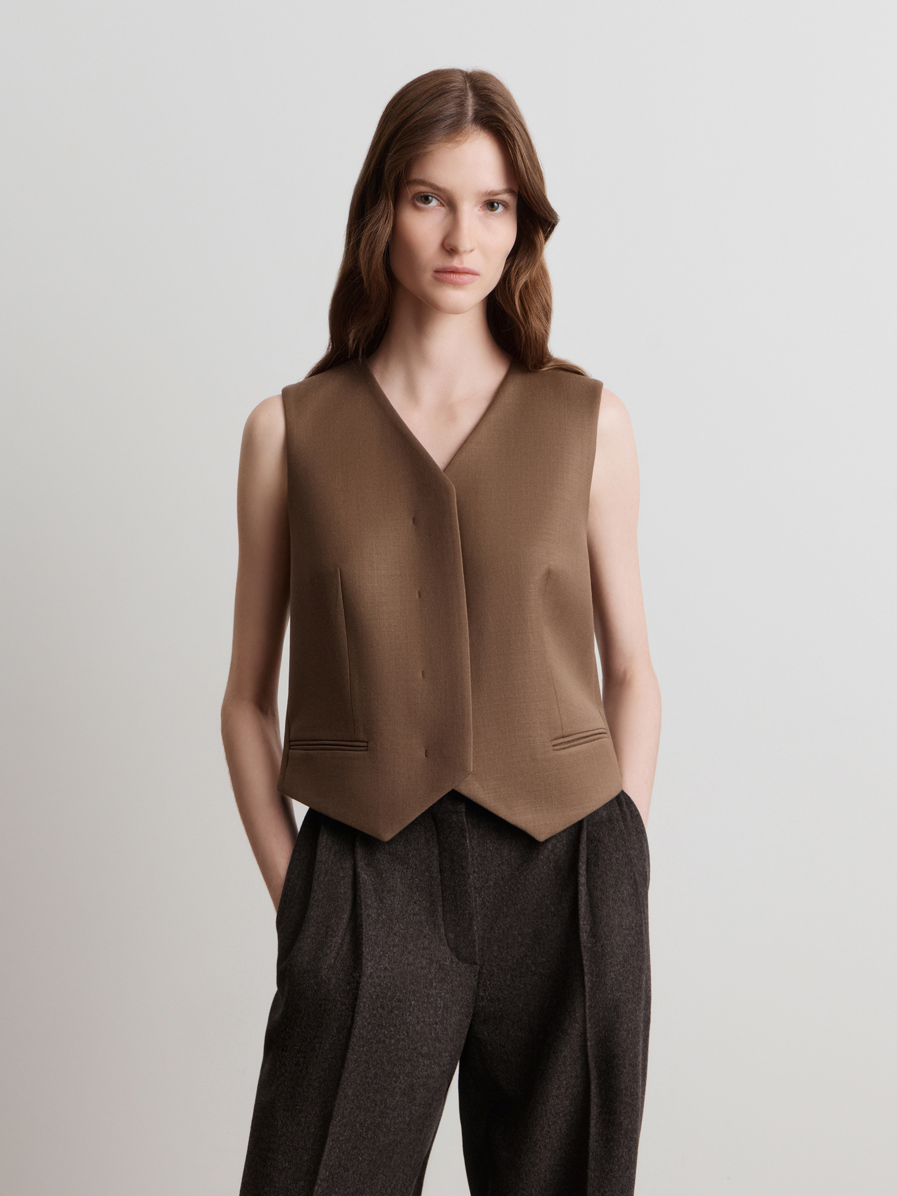 Жилет из шерсти 12 STOREEZ 23000₽