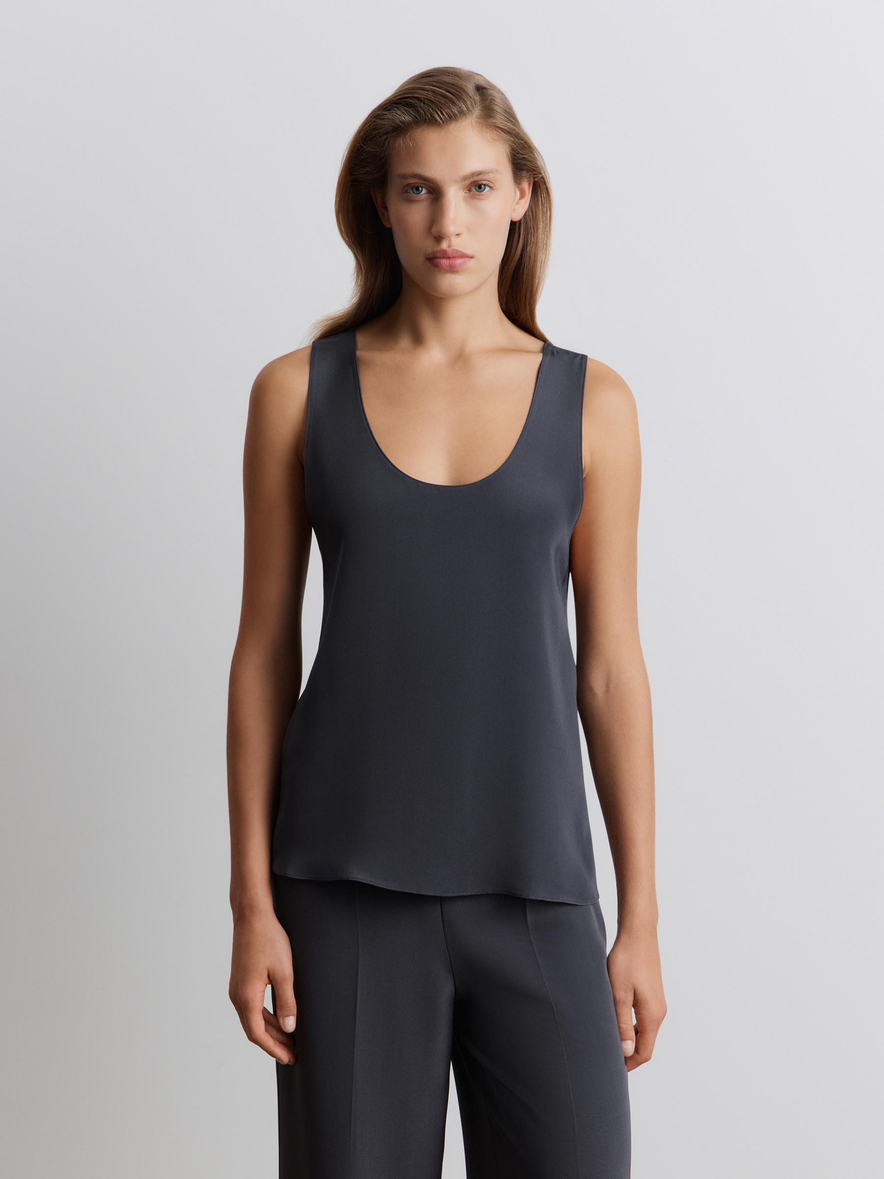 Топ из шелка Mulberry 12 STOREEZ 17000₽