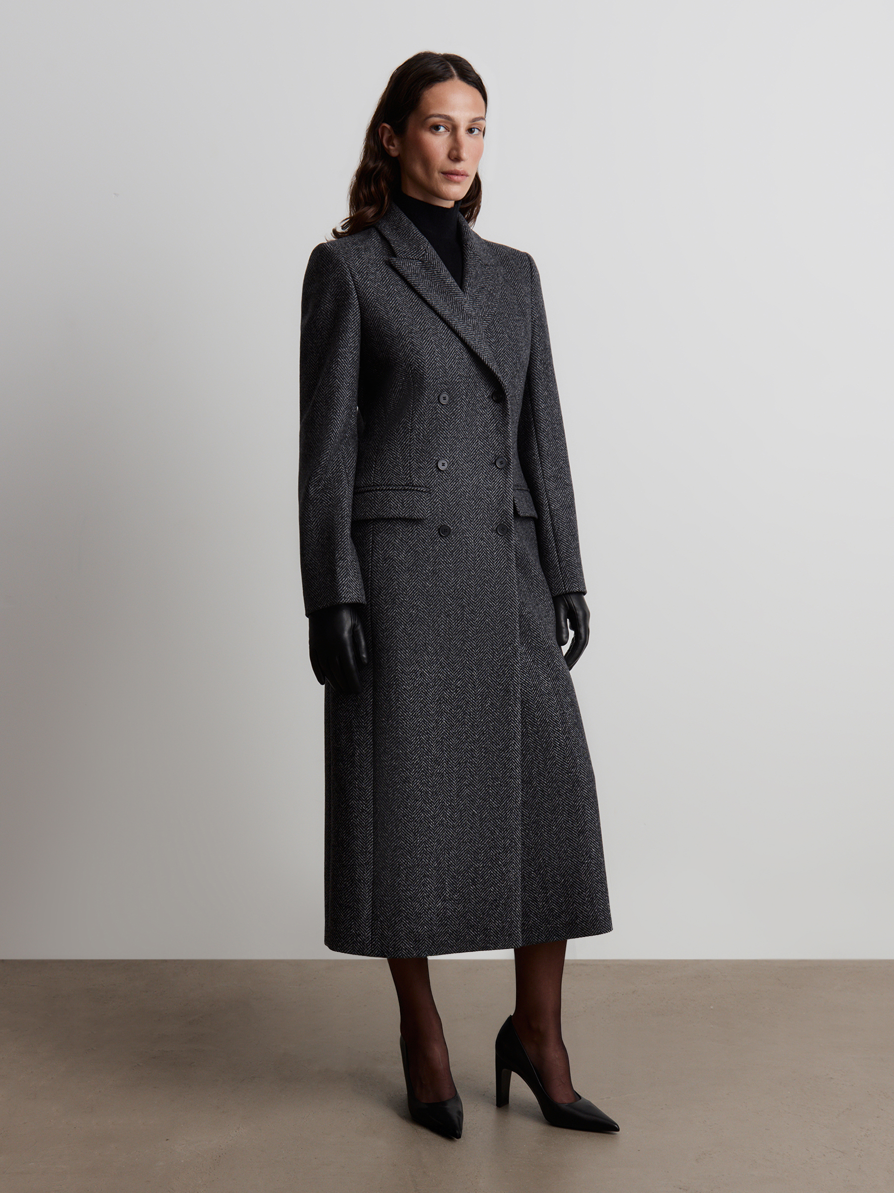 Пальто двубортное 12 STOREEZ 49000₽