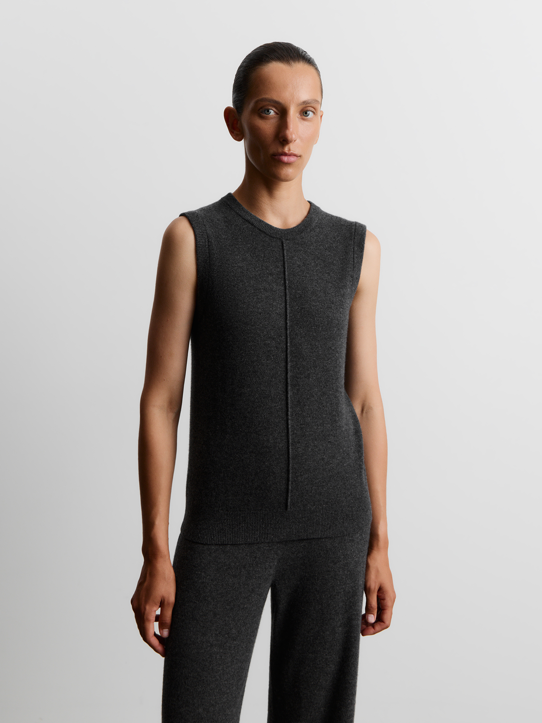 Топ Aura из кашемира 12 STOREEZ 19000₽